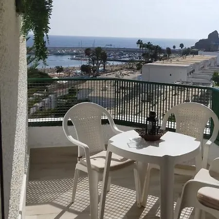 Sol Y Cielo Estrellado En Balcon